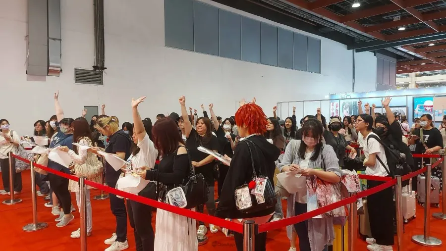 2026漫博:BL漫畫《難以承受的悸動是戀愛嗎?》作者空華みあ首次來台舉辦簽名會!公開台灣限定插圖,透露後續劇情方向 11 03 miasorahana 2026ccpa signing event